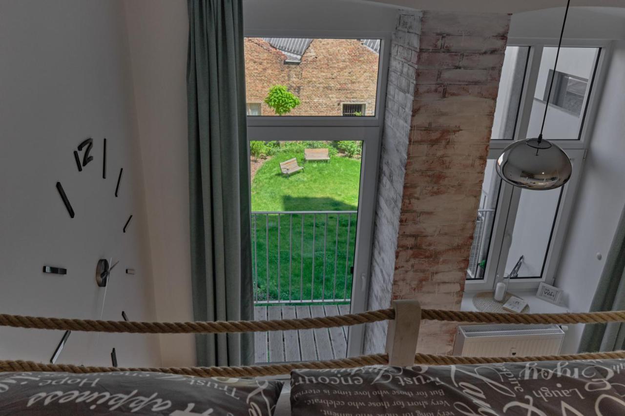 Apartment Internesto Vlhka 9